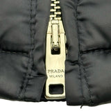 プラダ PRADA トライアングルロゴファー付きダウンジャケット 28G060 ネイビー ポリエステル レディース ダウンジャケット