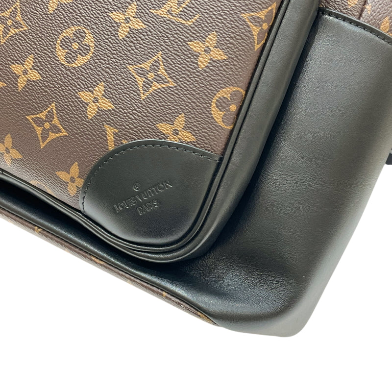 ルイ・ヴィトン LOUIS VUITTON ディーンバックパック M45335