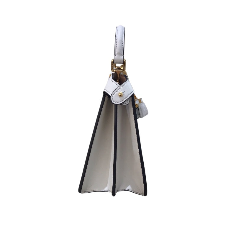 フェンディ FENDI ピーカブーアイシーユースモール 8BN327 ホワイト/ゴールド金具 カーフ レディース ショルダーバッグ