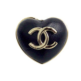 シャネル CHANEL ココマーク ハートブローチ ブラック×ゴールド金具 メタル アクセサリー
