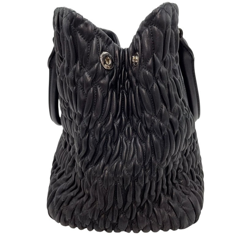 P*e様 miu miu マテラッセ ハンドバッグ ブラック ミュウミュウ miu miu マテラッセ ハンドバッグ ブラック シルバー金具