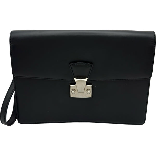 カルティエ クラッチバッグ セカンドバッグ レザー パシャ ブラック 箔押しロゴ カルティエ Cartier パシャラインクラッチバッグ ブラック シルバー