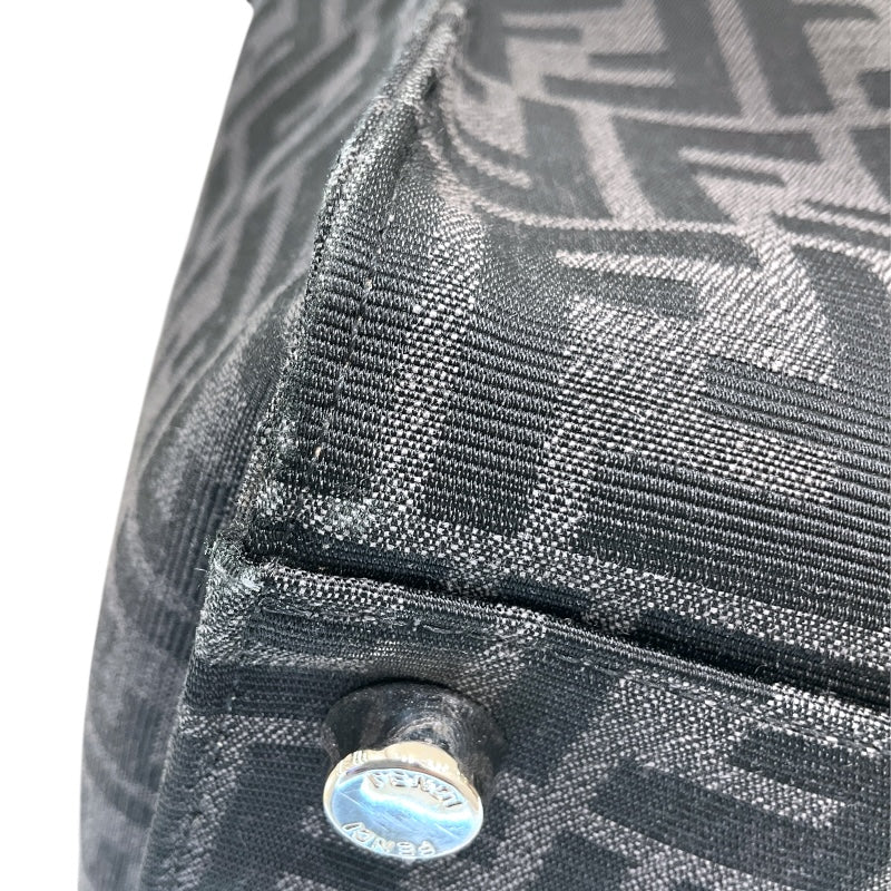 フェンディ FENDI FFｼﾞｬｶﾞｰﾄﾞ2WAYｼｮｯﾋﾟﾝｸﾞﾊﾞｯｸﾞ 7VA390 ブラック SV金具 レザー レディース トートバッグ