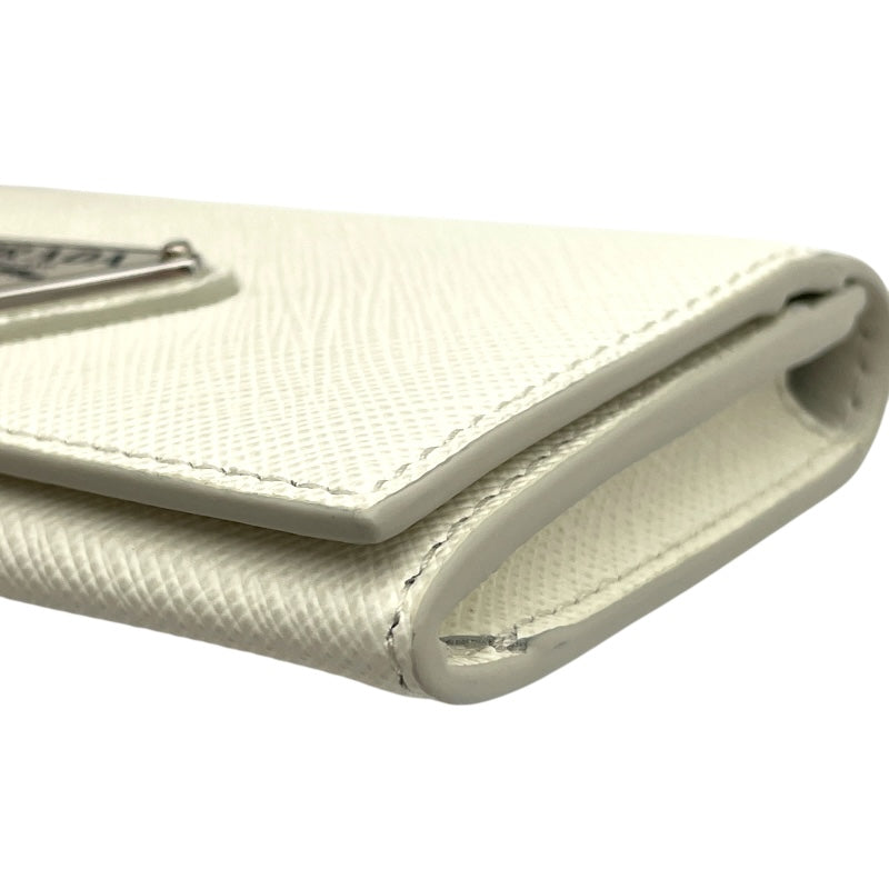 プラダ PRADA トライアングルロゴカードケース 1MC110 ホワイト SV金具 サフィアーノ レディース カードケース