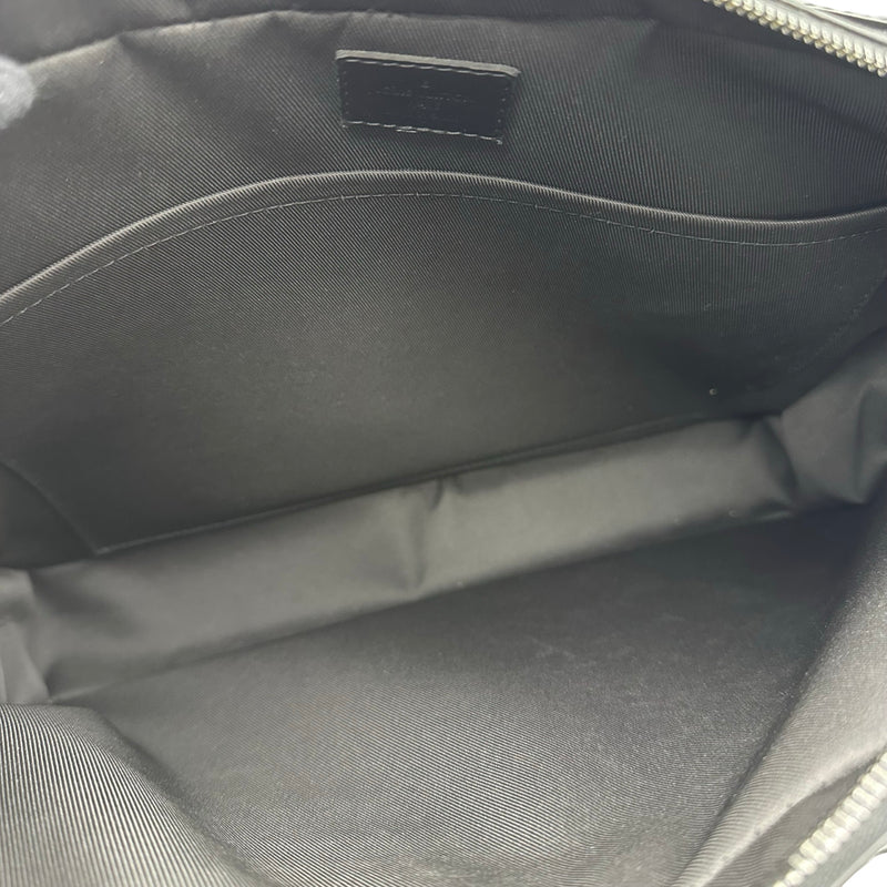 ルイ・ヴィトン LOUIS VUITTON ソフトトランク・ブリーフケース M44952