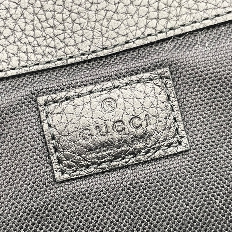 グッチ GUCCI ミディアムバックパック 816750 ブラック　シルバー金具 レザー メンズ リュック・デイパック