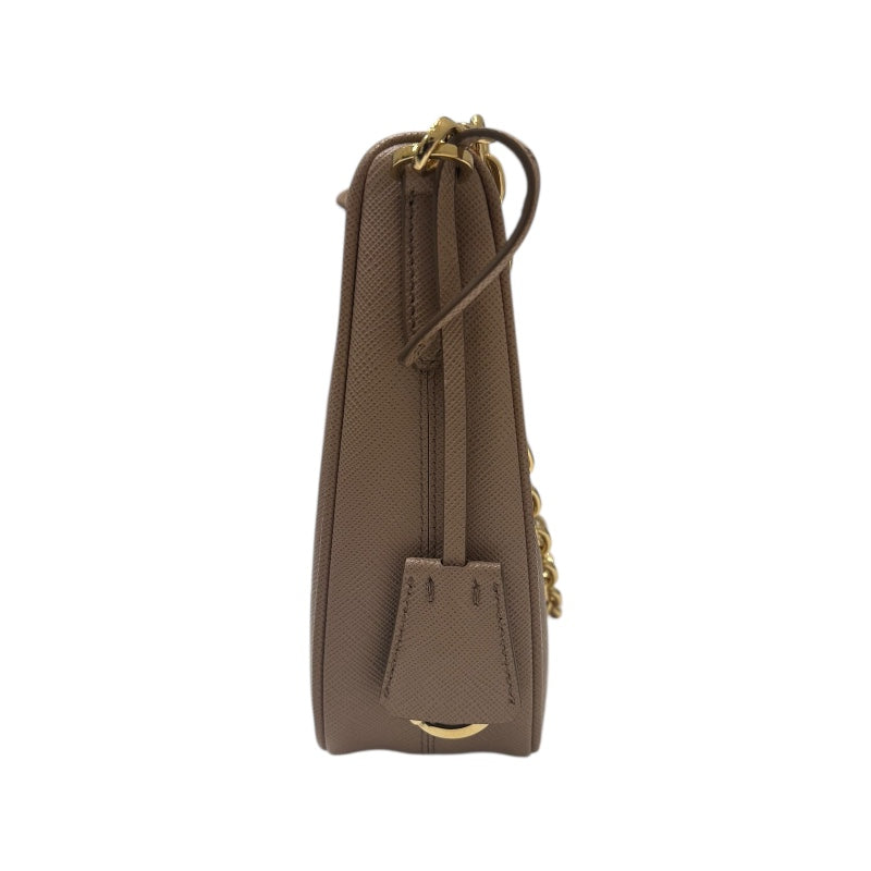 プラダ PRADA Re-Edition ショルダーバッグ 1BH204 ベージュ サフィアーノレザー レディース ショルダーバッグ