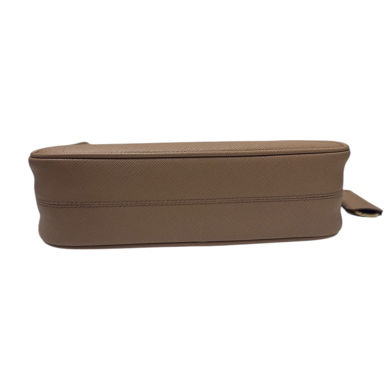 プラダ PRADA Re-Edition ショルダーバッグ 1BH204 ベージュ サフィアーノレザー レディース ショルダーバッグ