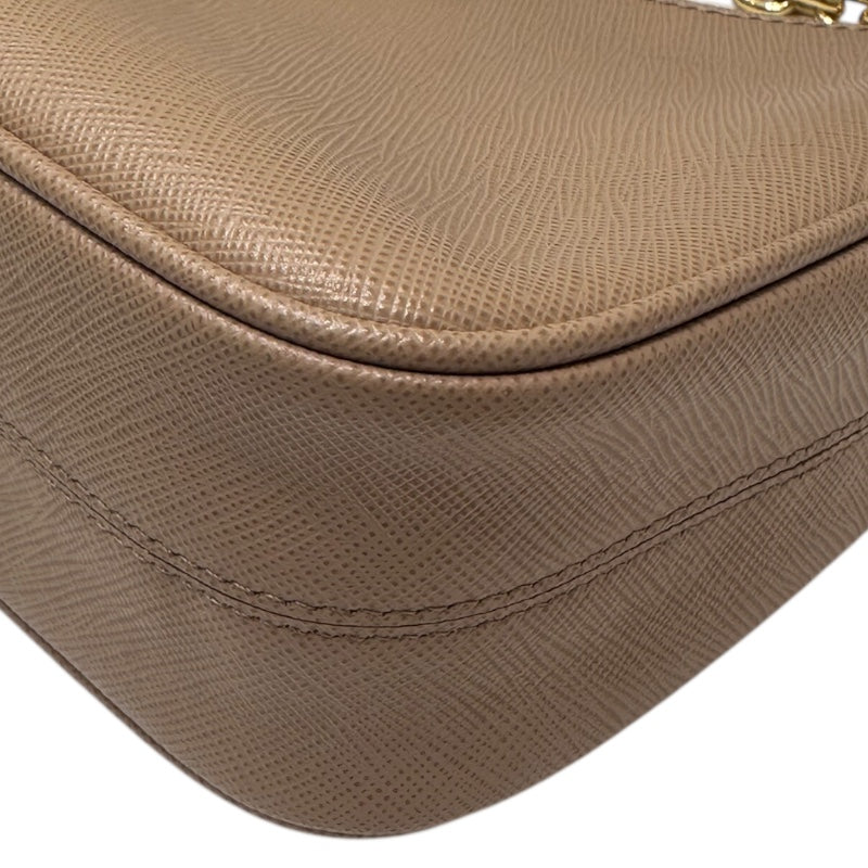 プラダ PRADA Re-Edition ショルダーバッグ 1BH204 ベージュ サフィアーノレザー レディース ショルダーバッグ