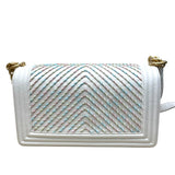 シャネル CHANEL ボーイシャネル25　Vステッチ A67086 27番台 ホワイト カーフスキン レディース ショルダーバッグ