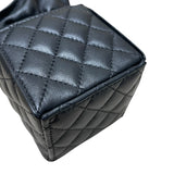 シャネル CHANEL マトラッセミニドローストリングバッグ 31番台 ブラック ラムスキン レディース その他バッグ