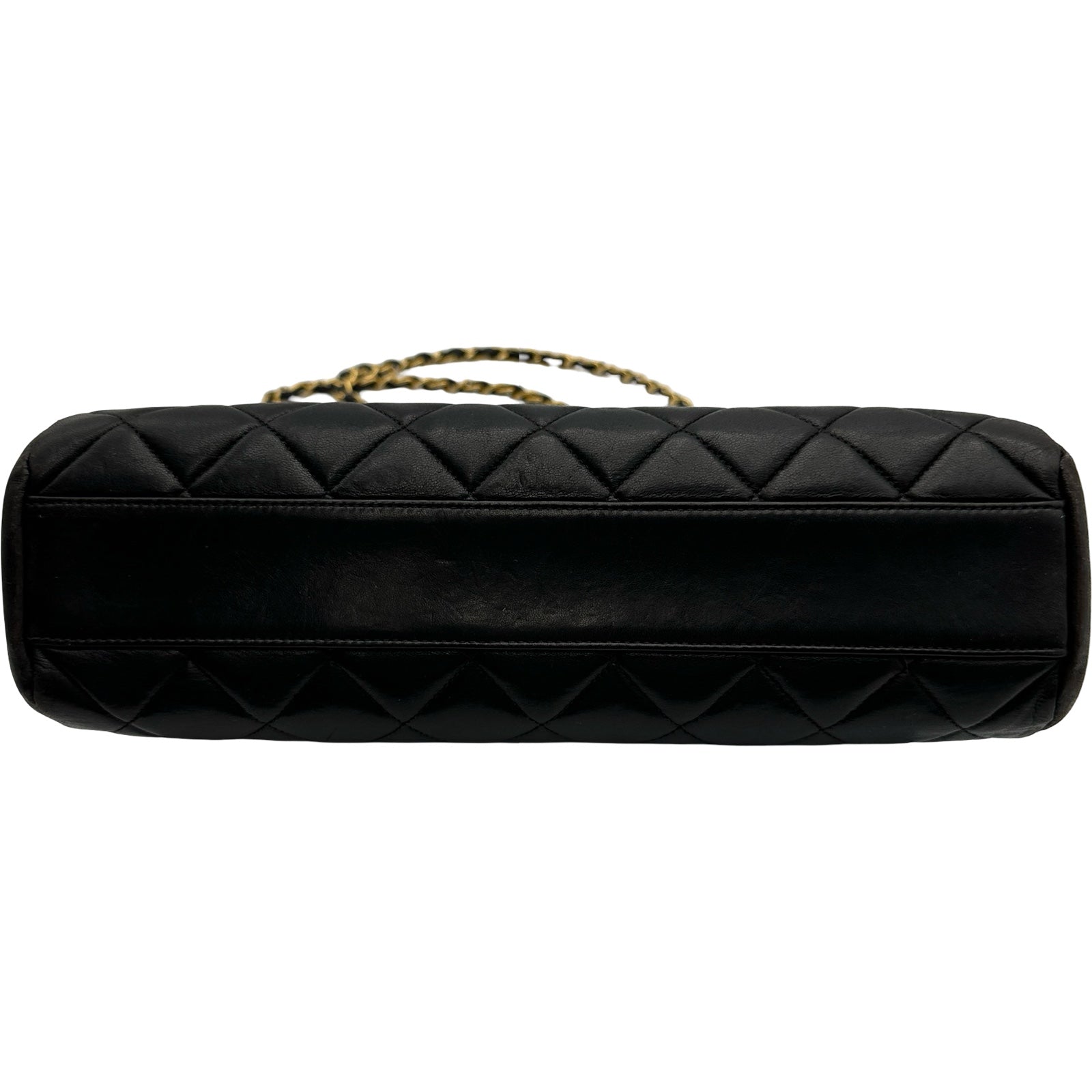 シャネル CHANEL ターンロックガマ口チェーンショルダー 4番台