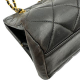 シャネル CHANEL ターンロックガマ口チェーンショルダー 4番台 ブラック ゴールド金具 ラム レディース ショルダーバッグ