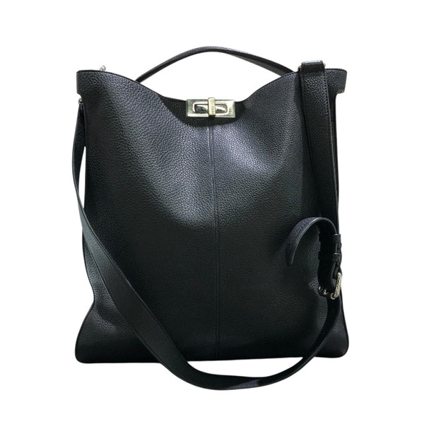 専用新品レベル✨ フェンディ FENDI ピーカブー アイシーユー 7VA528 フェンディ FENDI ピーカーブー アイシーユー 7VA528 ブラック