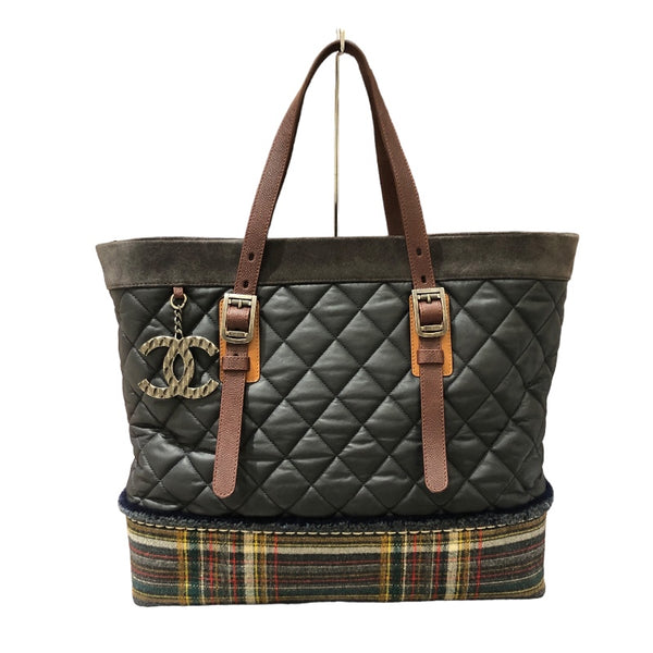 IMG_0935_600x600_crop_center.