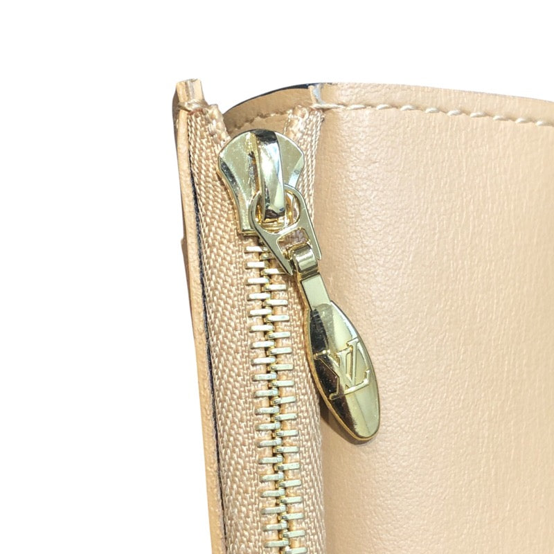 ルイ・ヴィトン LOUIS VUITTON LVヴェルティカルウォレットコンパクト M81561 ノワール トリヨン レディース 二つ折り財布