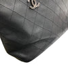 シャネル CHANEL オンザロードトートバッグ A92211 ブラック×シルバー金具 キャビアスキン レディース トートバッグ