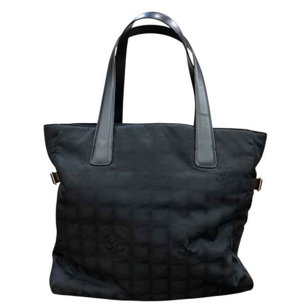 シャネル CHANEL ニュートラベルライン　トート　GM A15825 ブラック　GD金具 ナイロン・レザー ユニセックス トートバッグ