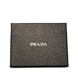 プラダ PRADA サフィアーノ トライアングル ウォレット 1ML018-QHH-F0002 ブラック サフィアーノレザー レディース 二つ折り財布