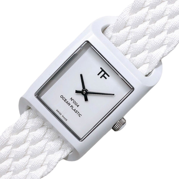 フランス土産の時計 新品 保護シート付き 箱無 黒と白2つセット 