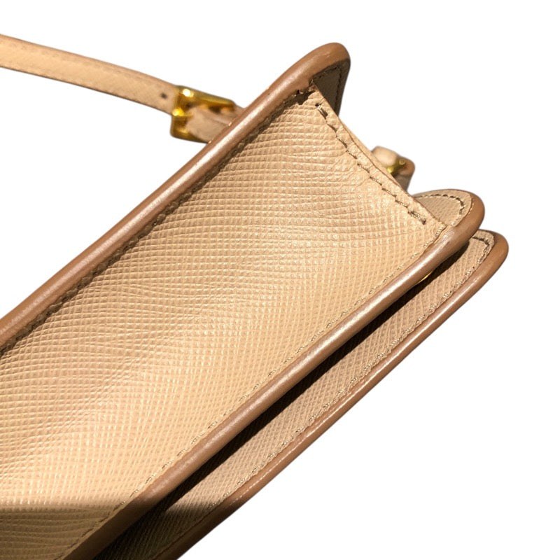 プラダ PRADA サフィアーノチェーンウォレット 1ZH029 ベージュ