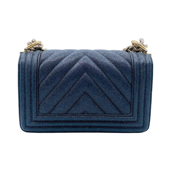 シャネル CHANEL ボーイシャネル20 A67085 30番台 ネイビー/ゴールド金具  キャビアスキン レディース ショルダーバッグ