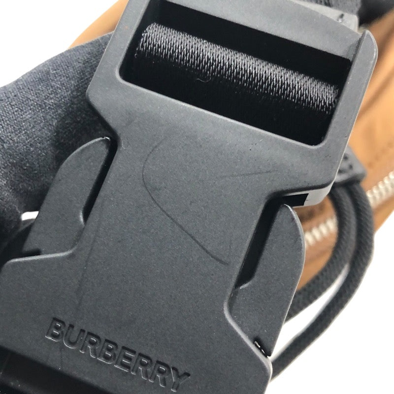 バーバリーロンドン BURBERRY LONDON ロゴ スリングバッグ