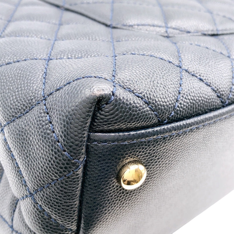 美品★CHANEL シャネル　ネイビーブルー　　シルク１００% シャネル CHANEL ココハンドル29 A92991 31番台 ネイビー