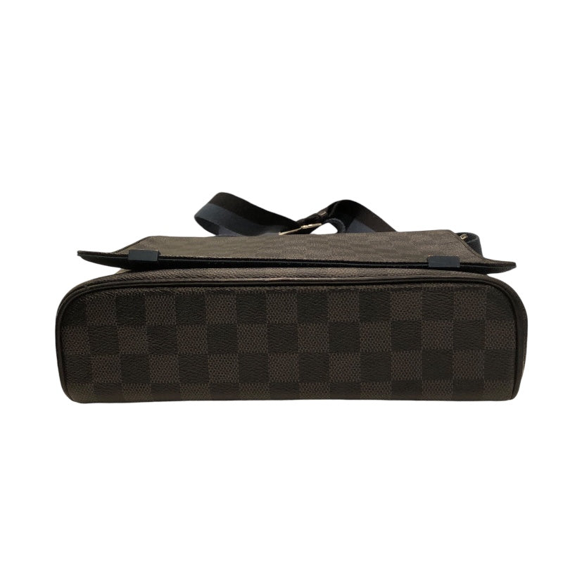 ルイ・ヴィトン LOUIS VUITTON ディストリクトPM N41260 ブラック シルバー金具 ダミエ グラフィットキャンバス メンズ ショルダーバッグ