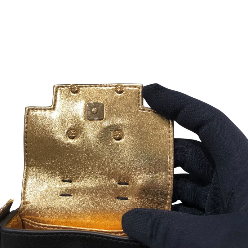 フェンディ FENDI フェンダーチェ　ナノ　バゲット 7AS095 ブラック　GD金具 レザー レディース ショルダーバッグ