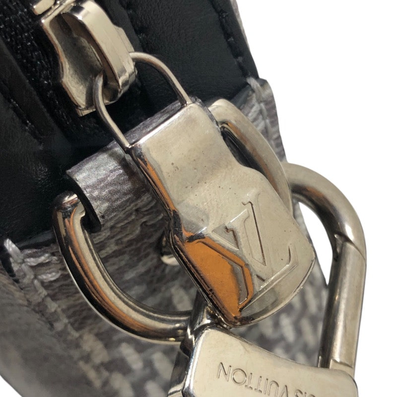 ルイ・ヴィトン LOUIS VUITTON 3D トリオ メッセンジャー N50027 アンタークティカ ダミエ・グラフィット 3D キャンバス メンズ ショルダーバッグ