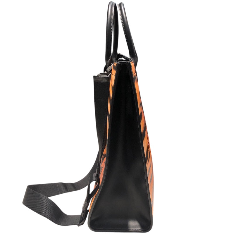 バーバリー BURBERRY タイガープリント２WAYトート ブラック・イエロー PVC・レザー レディース トートバッグ