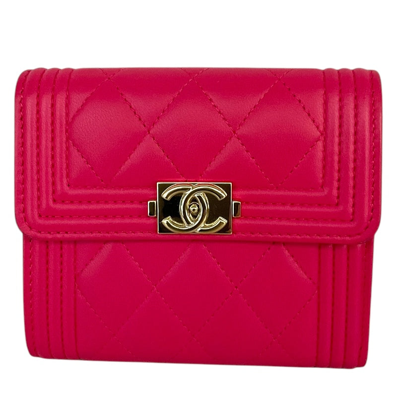 シャネル CHANEL ボーイシャネル 3つ折り財布 A80734 ホットピンク×ゴールド金具 ラムレザー レディース 三つ折り財布