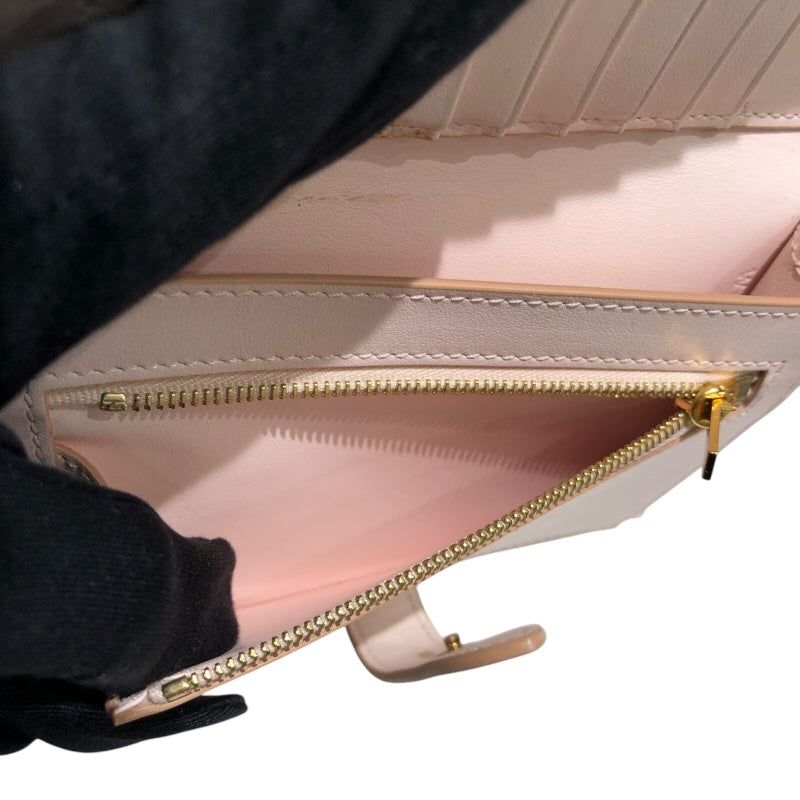 セリーヌ CELINE ピンク　GD金具 レザー レディース 二つ折り財布