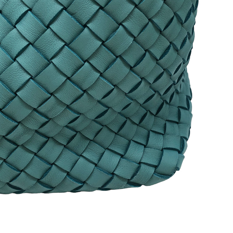 ボッテガ・ヴェネタ BOTTEGA VENETA スモールカバ ライトブルー ラムスキン レディース ハンドバッグ
