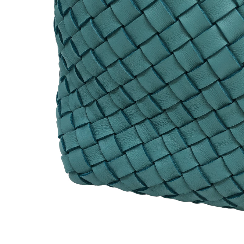 ボッテガ・ヴェネタ BOTTEGA VENETA スモールカバ ライトブルー ラムスキン レディース ハンドバッグ