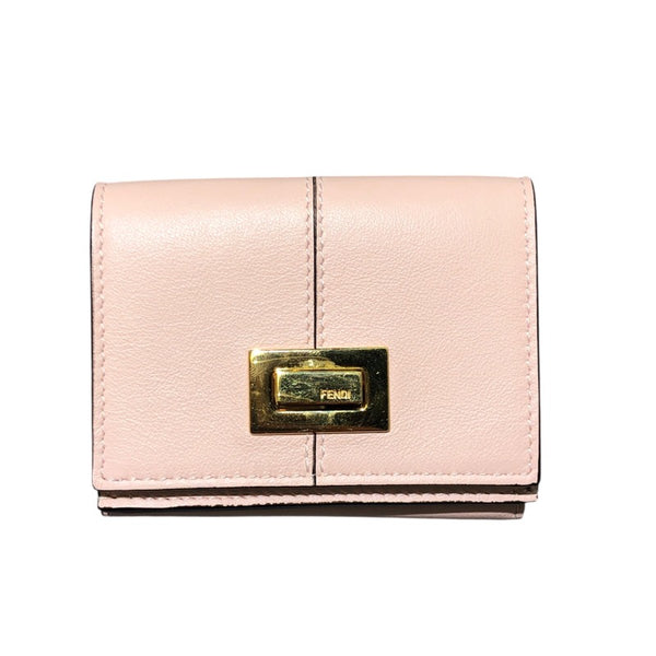 フェンディ FENDI マイクロトリフォールドウォレット 8M0415 ピンク レザー レディース 二つ折り財布