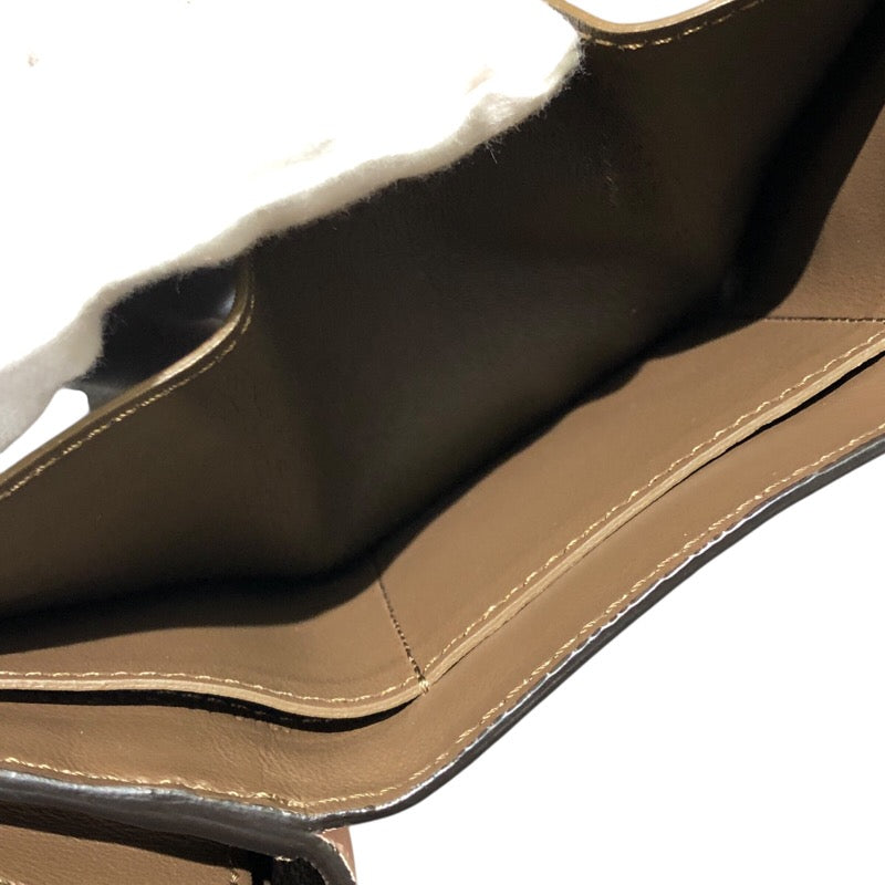 フェンディ FENDI マイクロトリフォールドウォレット 8M0415 ピンク レザー レディース 二つ折り財布