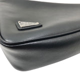 プラダ PRADA トライアングル クラッチバッグ 1NE039 ブラック ナッパレザー メンズ クラッチバッグ