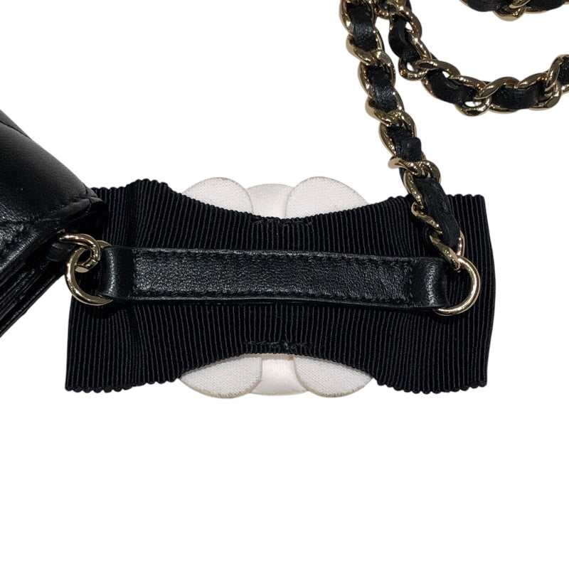 シャネル CHANEL マトラッセカメリアチェーンカードケース 羊革