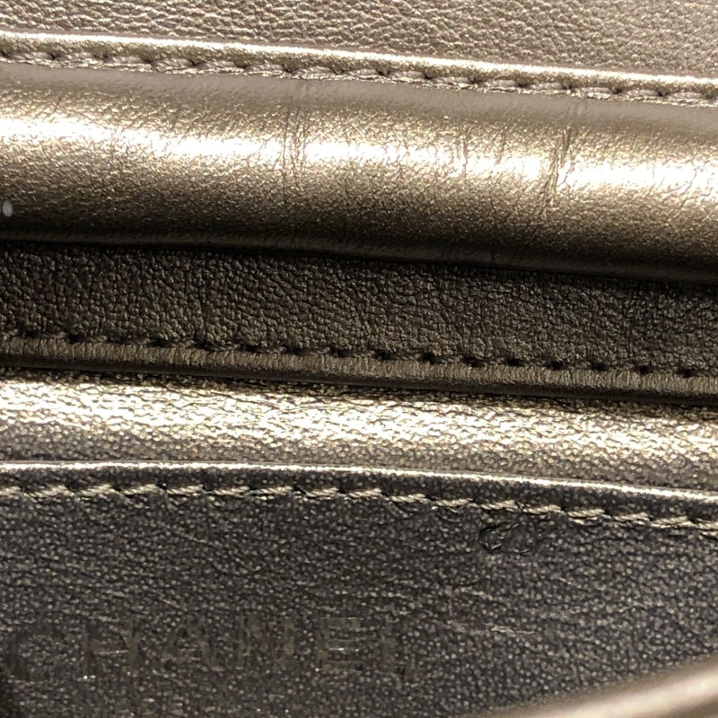 シャネル CHANEL ミニチェーンショルダー シルバー/SV金具 カーフ レディース ショルダーバッグ