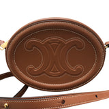 セリーヌ CELINE ｸﾛｽﾎﾞﾃﾞｨ ｵｰﾊﾞﾙﾊﾟｰｽ ｷｭｲﾙ ﾄﾘｵﾝﾌ 10I703 ブラウン スムースカーフ レディース ショルダーバッグ