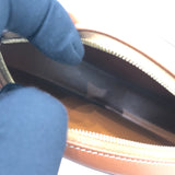 セリーヌ CELINE ｸﾛｽﾎﾞﾃﾞｨ ｵｰﾊﾞﾙﾊﾟｰｽ ｷｭｲﾙ ﾄﾘｵﾝﾌ 10I703 ブラウン スムースカーフ レディース ショルダーバッグ