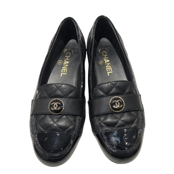シャネル CHANEL CCマークマトラッセキルティングパンプス G45122 ブラック レザー・パテント レディース パンプス