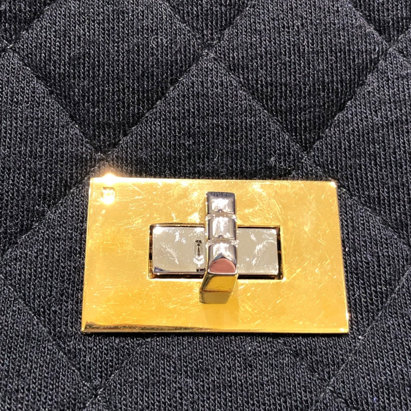 シャネル CHANEL 2.55マトラッセチェーンショルダー ブラックGD