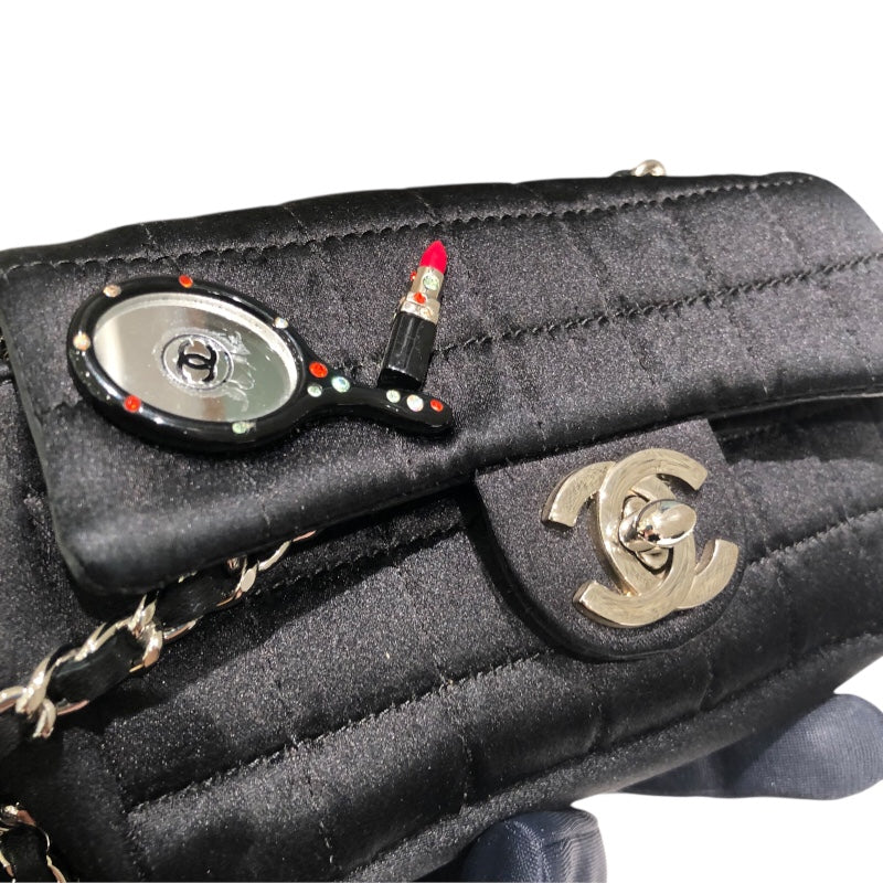 シャネル CHANEL チョコバーメイクアップチェーンショルダーバッグ ブラック シルバー金具 シルクサテン レディース ショルダーバッグ