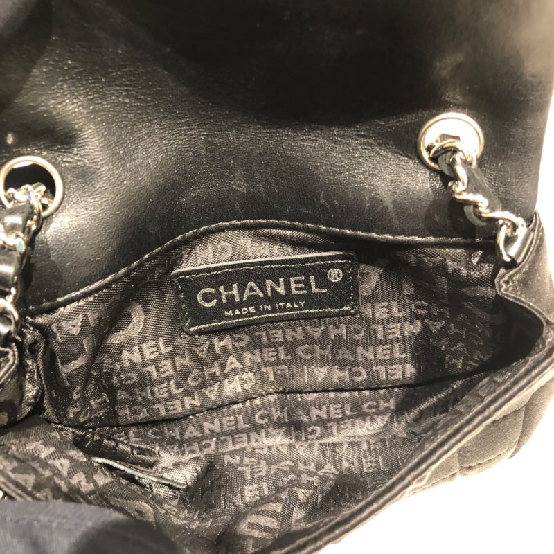 シャネル CHANEL チョコバーメイクアップチェーンショルダーバッグ ブラック シルバー金具 シルクサテン レディース ショルダーバッグ