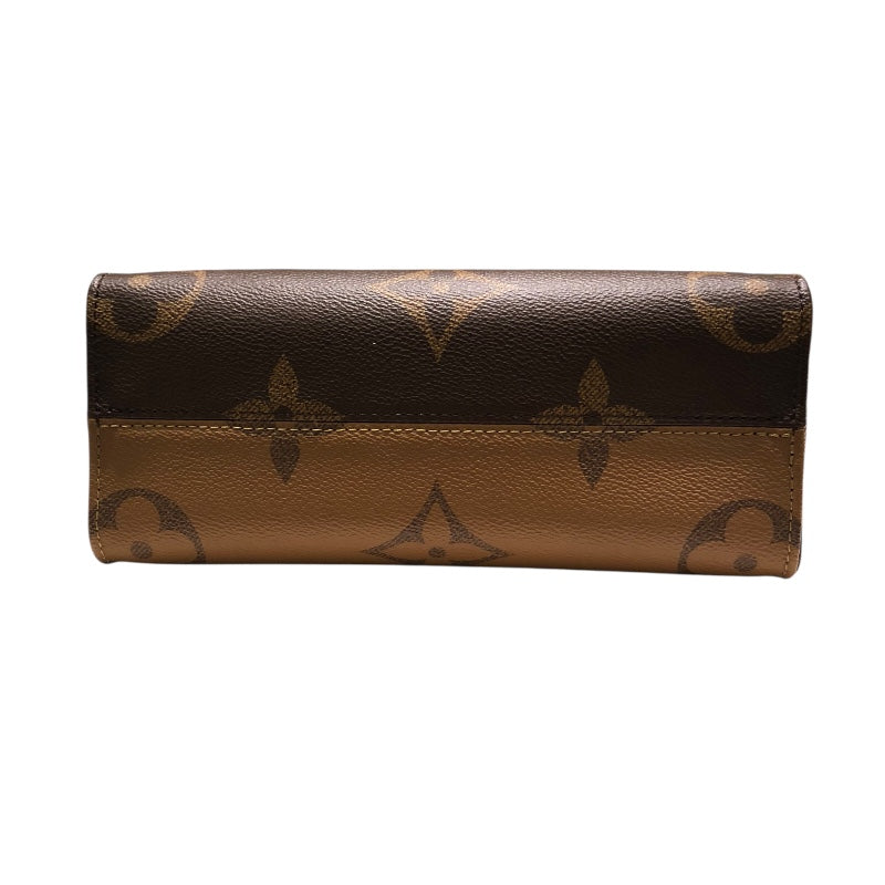 ルイ・ヴィトン LOUIS VUITTON オンザゴーPM M4673 ブラウン PVC レディース ショルダーバッグ