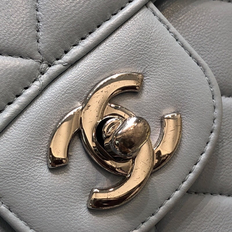 シャネル CHANEL 親バッグ A04193 ライトブルー/シルバー金具 カーフ レディース ハンドバッグ