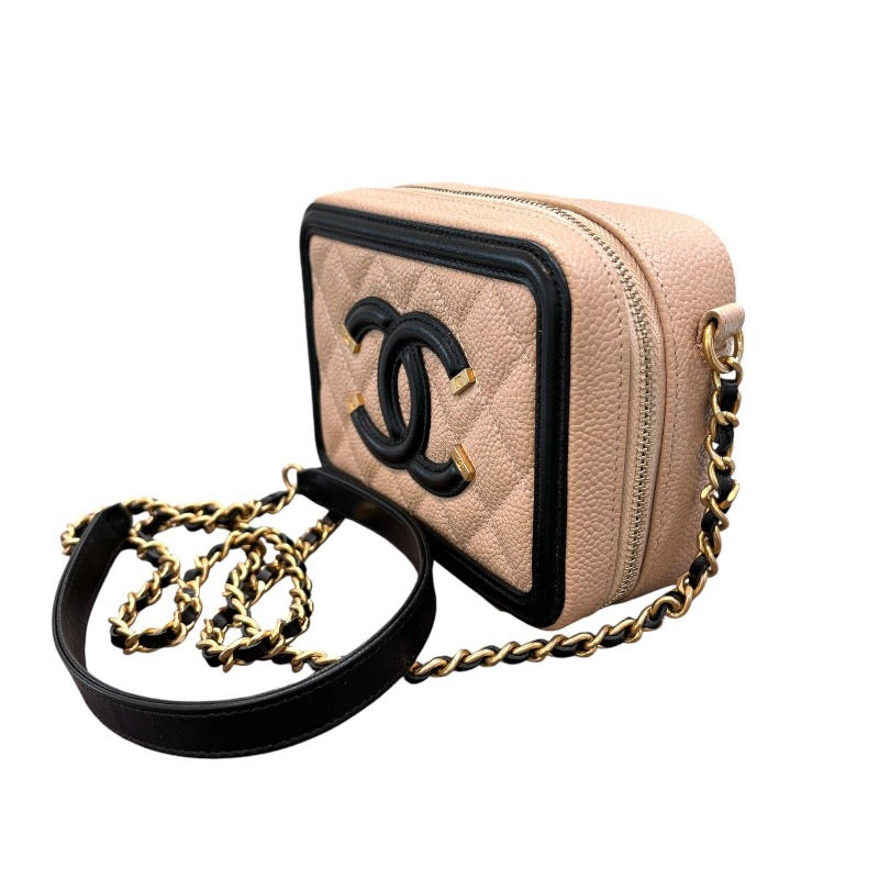 シャネル CHANEL CCフィリグリーミニバニティ A93342 27番台 ベージュ